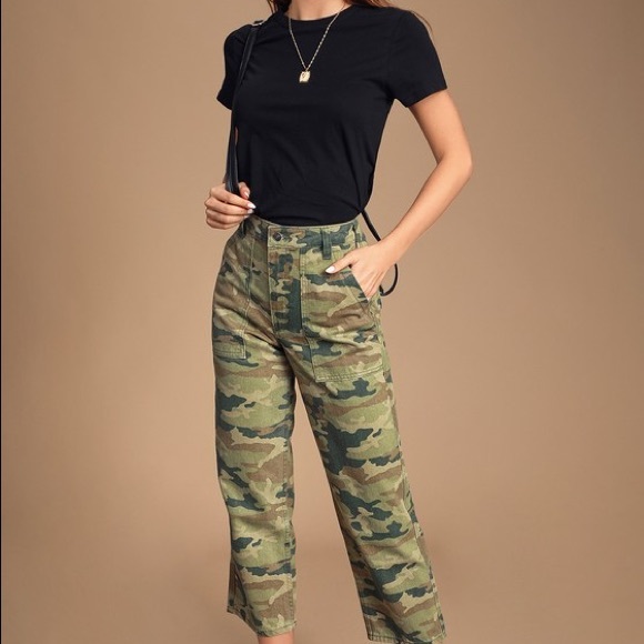 Free People High-Waisted wide leg camo jeans - Picture 2 of 2